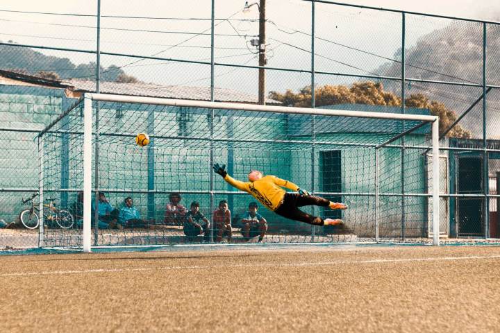 轮换10人照样绝杀！U17国少两连胜，2大细节打脸质疑声